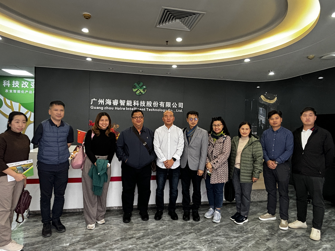 泰國高校參訪團到訪海?？萍紖⒂^交流 (2).jpg